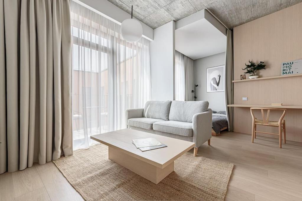 Cozy Japanese Oasis With Balcony, Gramophone, Netflix Lejlighed VNO Eksteriør billede